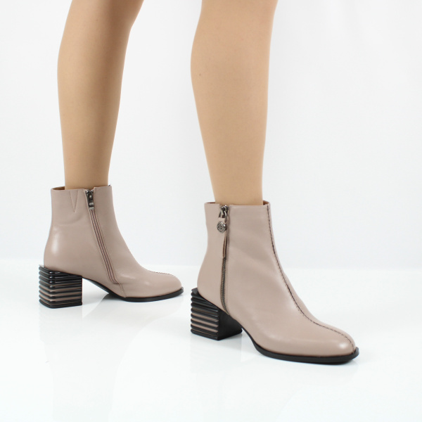 Ботильоны на квадратном каблуке LADY COUTURE