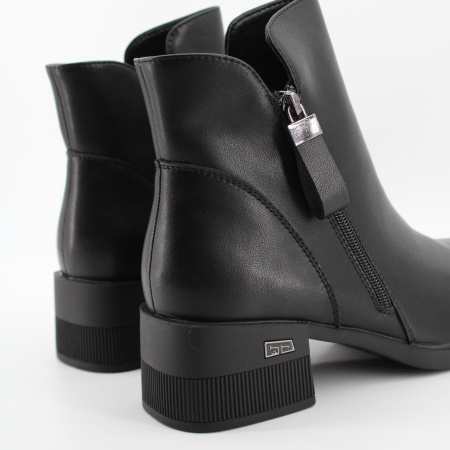 BADEN ботильоны на низком каблуке