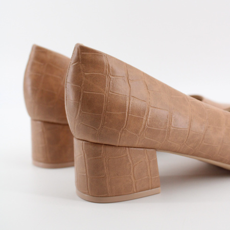 PICCADILLY лодочки