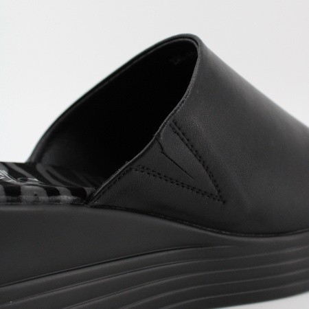 MADELLA сабо на танкетке