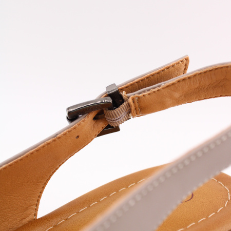 Босоножки LUKME