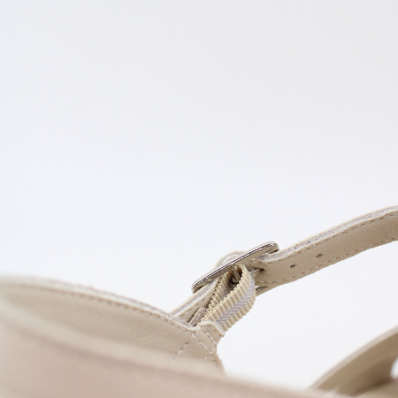 MADELLA босоножки