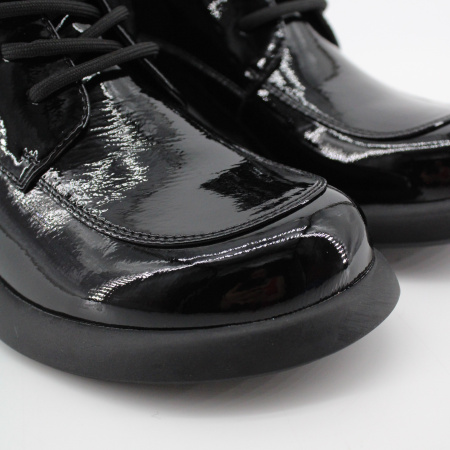 LUKME ботильоны лаковые на шнуровке