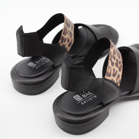 BADEN сандалии