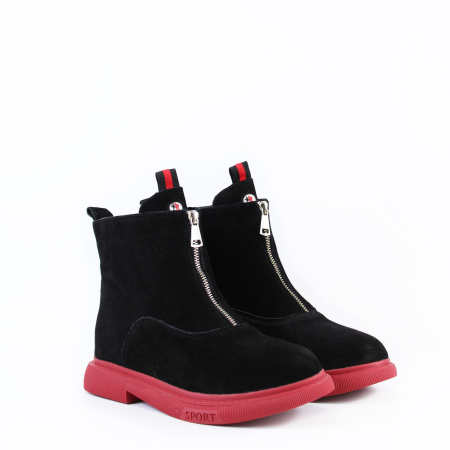 Ботинки на красной подошве