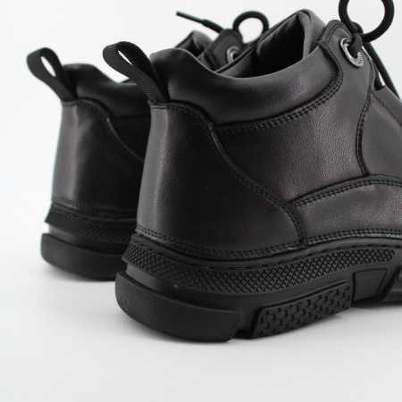 TOFA зимние кроссовки 