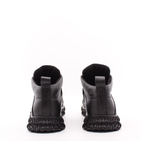 Кроссовки BASKARA