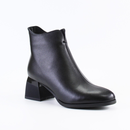 Ботильоны черные BONAVI