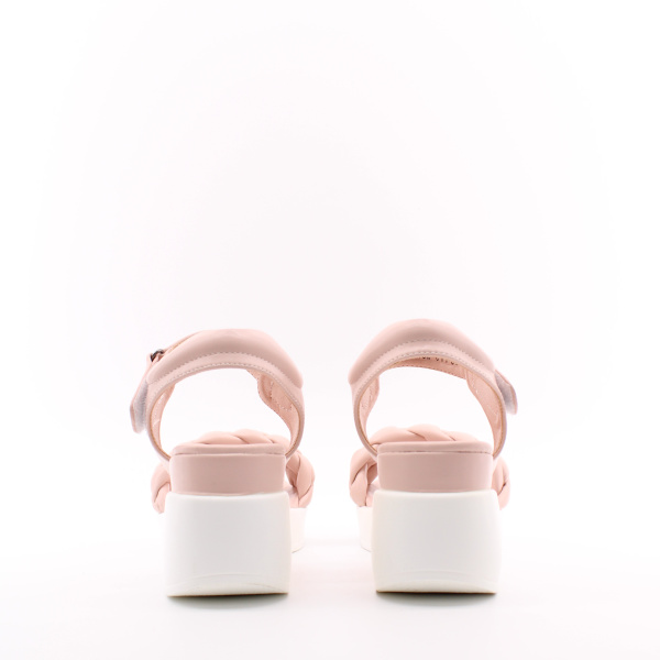 Босоножки из натуральной кожи BADEN