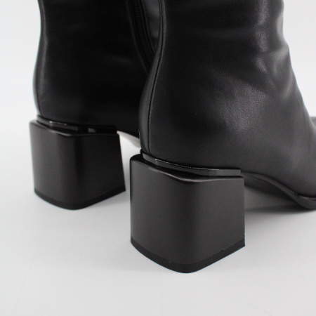 TOFA сапоги на высоком устойчивом каблуке