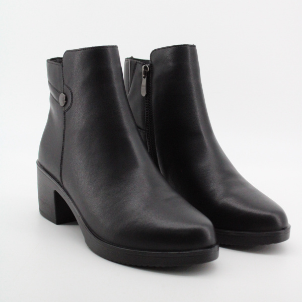 LUKME ботильоны