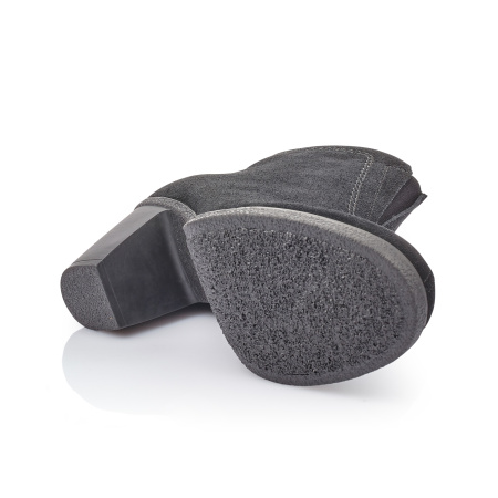 Замшевые ботильоны