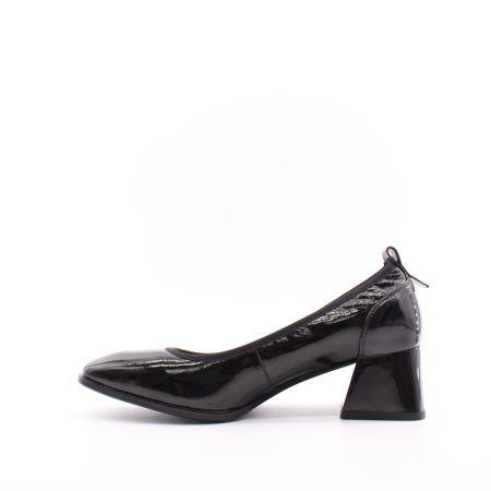 Лодочки лакированые WILMAR