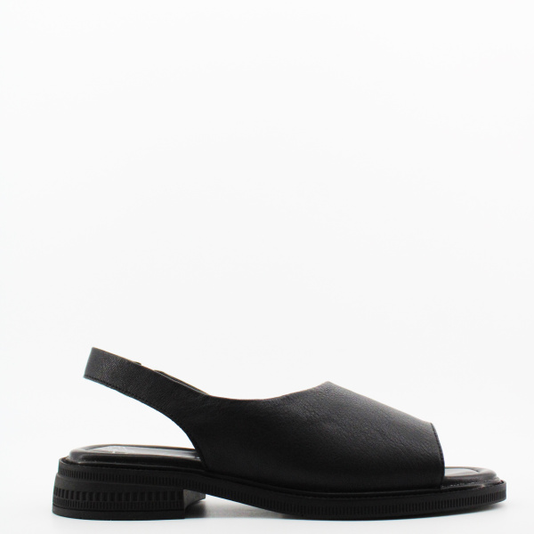 SPUR черные босоножки