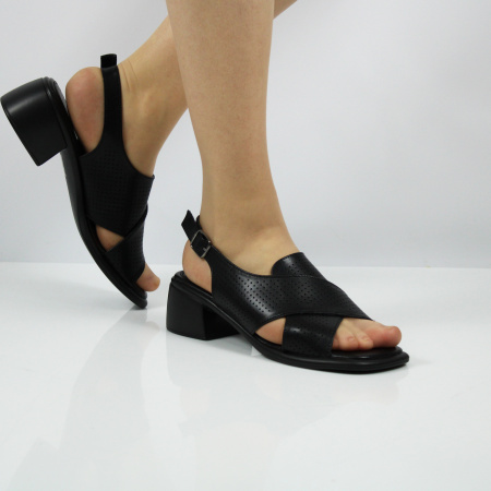 SPUR босоножки