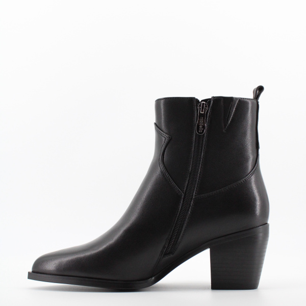 MADELLA ботильоны с зауженным носком