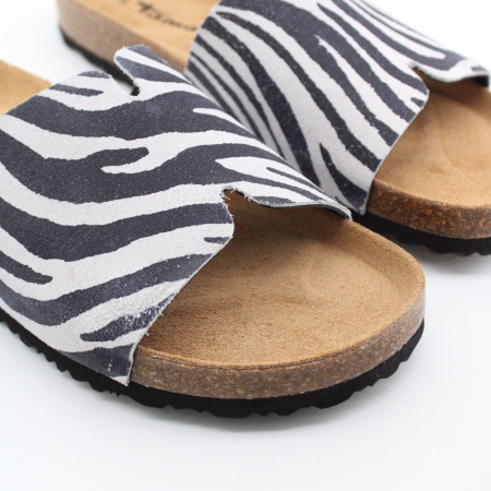 TAMARIS сабо зебра