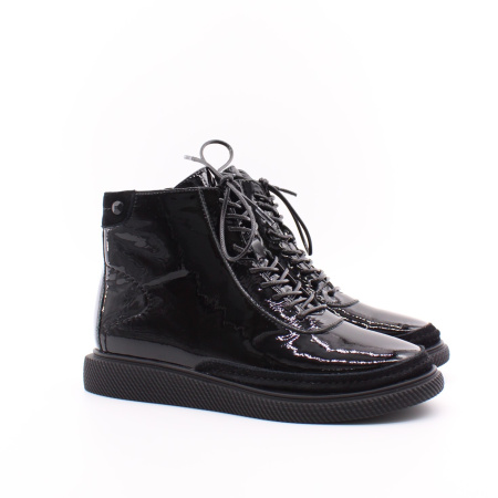 Черные лаковые ботинки KRAUS