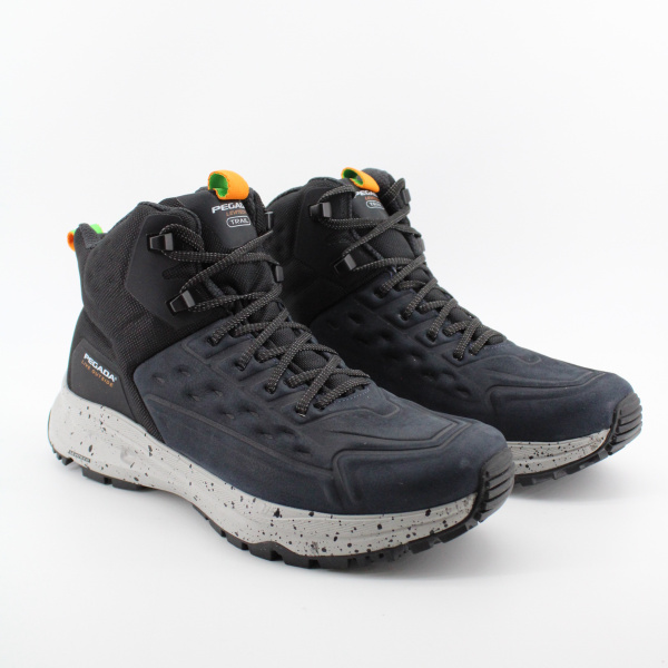 PEGADA кроссовки на осень/весну