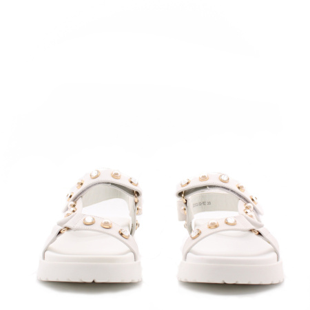 Белые сандалии MADELLA