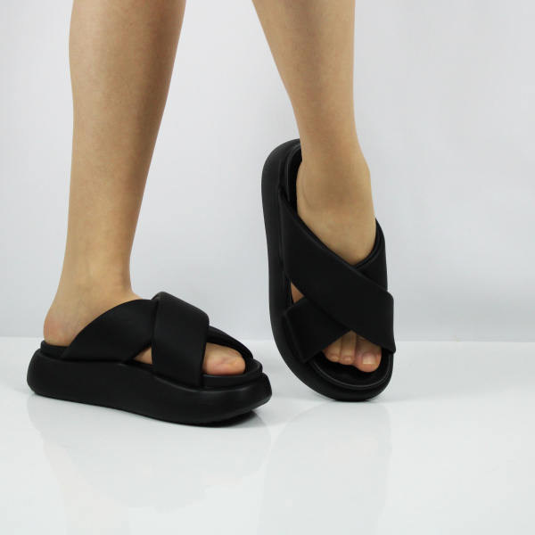 RESPECT сабо черные