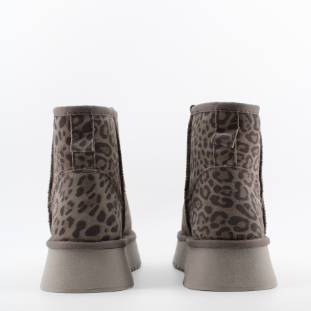 MADELLA леопардовые угги