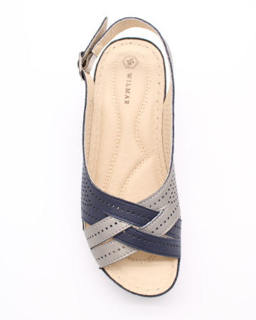 Синие босоножки на низком каблуке WILMAR