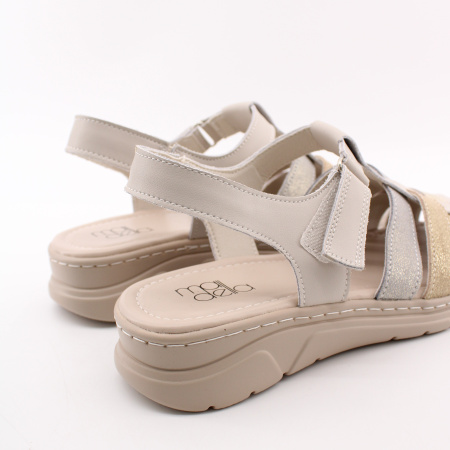 MADELLA сандалии