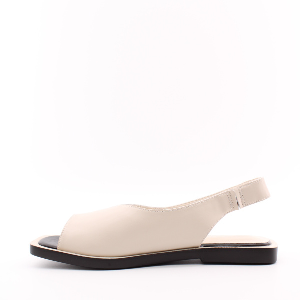 Сандалии светлые BONAVI