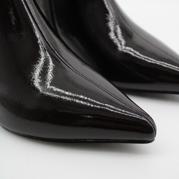 TOFA лаковые ботильоны