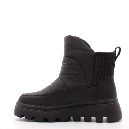 MADELLA дутики