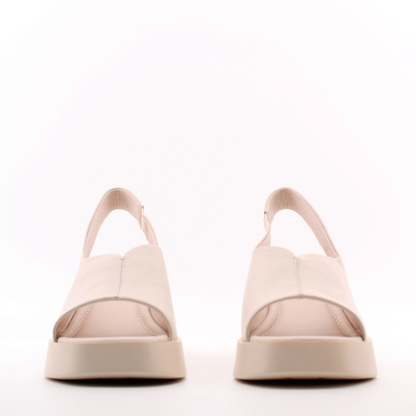 MADELLA босоножки на платформе 