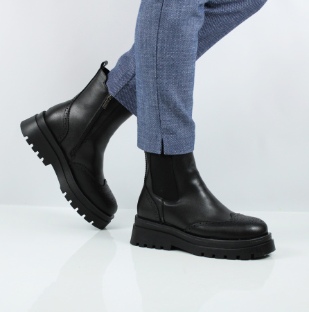 BADEN зимние полусапоги