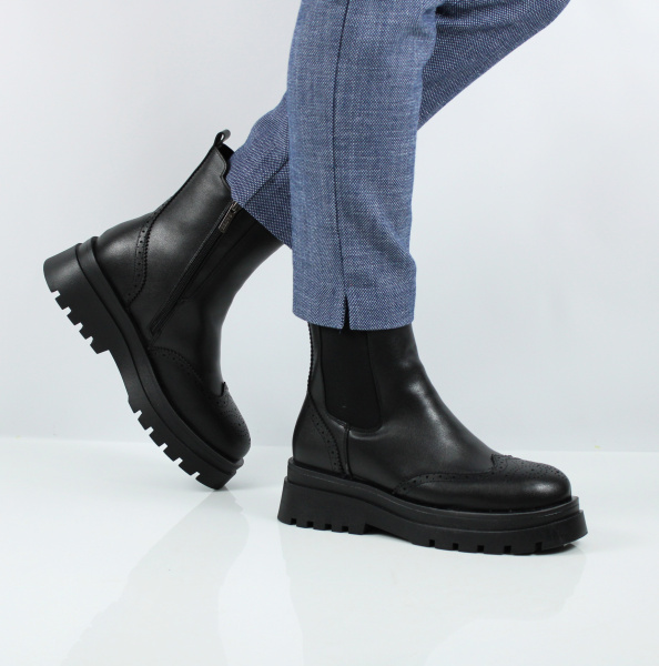 BADEN зимние полусапоги