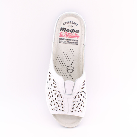 Сабо белое перфорированное TOFA