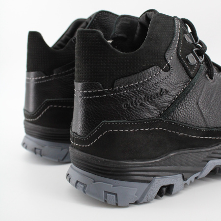 ROOMAN зимние кроссовки на шнуровке