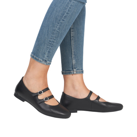 REMONTE туфли на низком каблуке