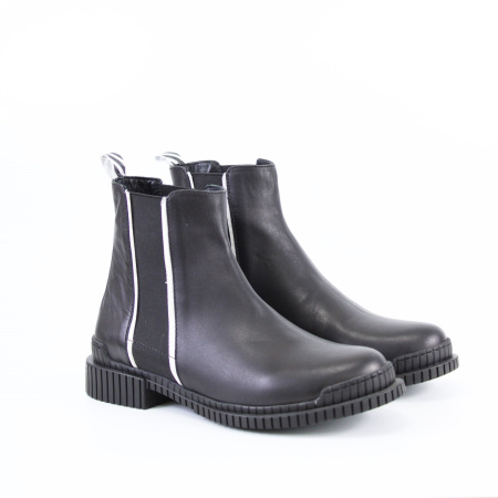 Ботинки с декоротивными вставками SandM