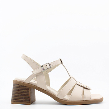 MADELLA босоножки