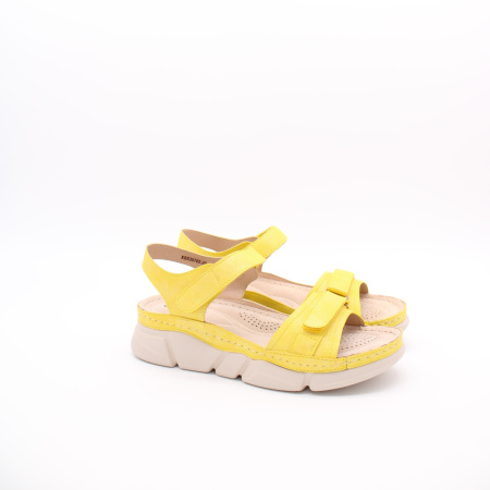 Босоножки на спортивной подошве EVALLI