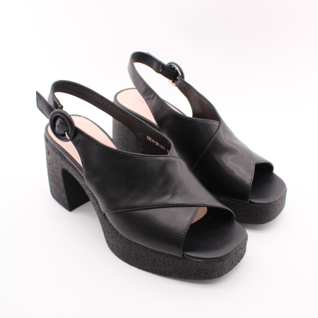 Босоножки на платформе и каблуке LADY COUTURE