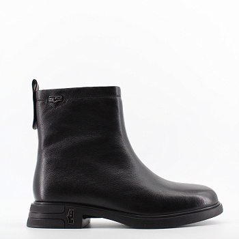 BADEN полусапожки на низком каблуке