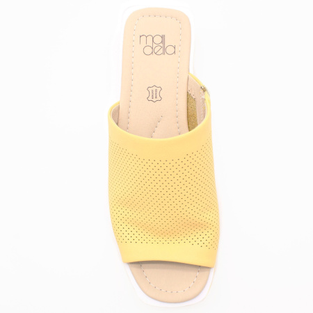 Желтый кожаный сабо MADELLA