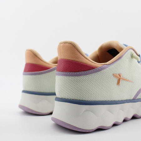 TAMARIS кроссовки треккинговые