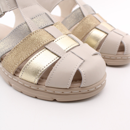 MADELLA сандалии