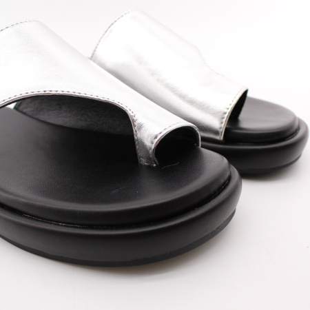 RESPECT сабо серебряного цвета