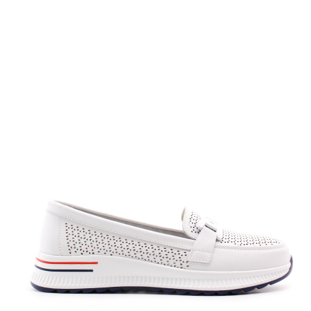 SPUR туфли перфорированые с пряжкой на союзке