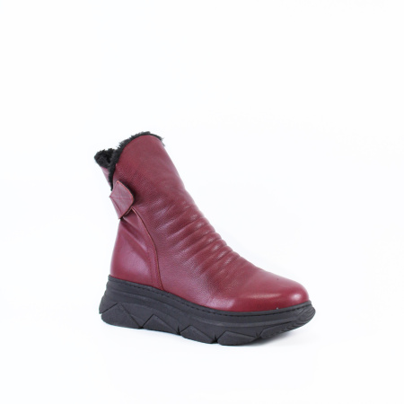 Ботинки на липучках