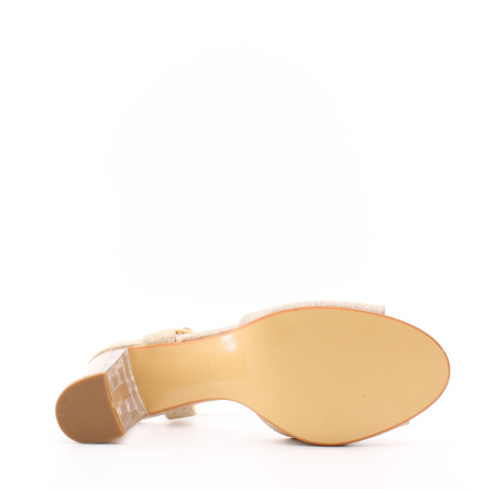 Праздничные босоножки