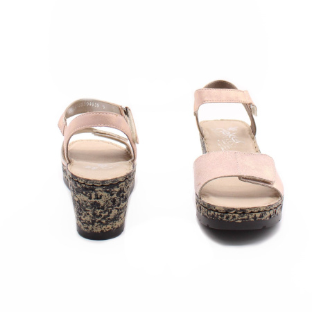 Босоножки на танкетке RIEKER